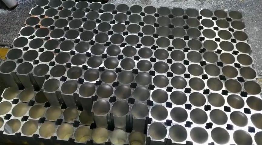 【江蘇】口碑相傳的鋁合金電動機外殼全自動切鋁機，贏得劉總認可