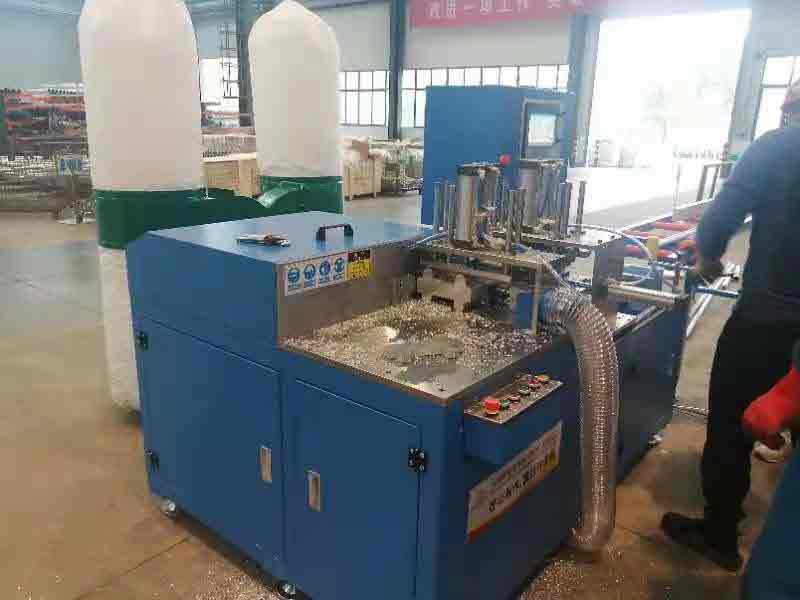 鋁材自動切割機450-客戶現場1-切割實心材料-1 鋁材自動切割機450-客戶現場1-切割實心材料-1