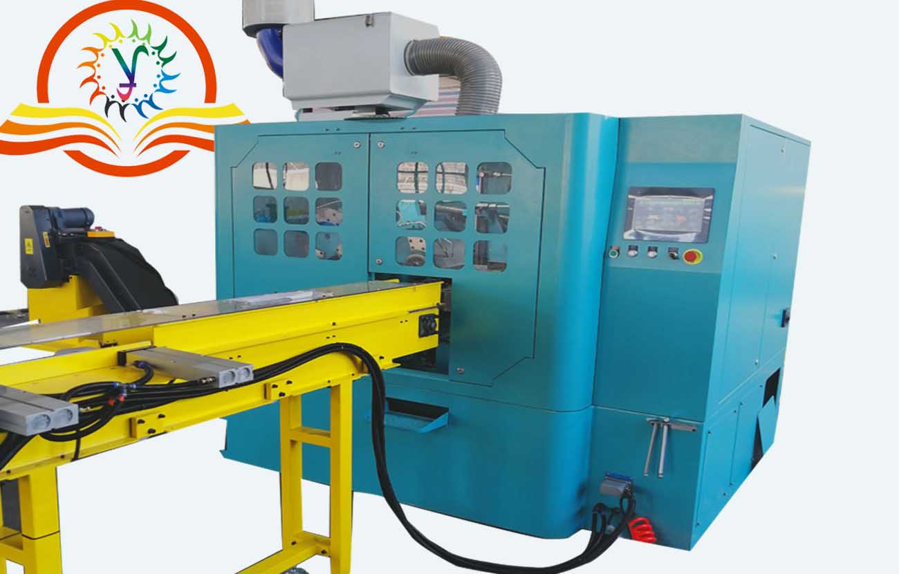 切鋁型材鋸切設(shè)備和切鋼材設(shè)備轉(zhuǎn)速及鋸片截然不同，不能混用